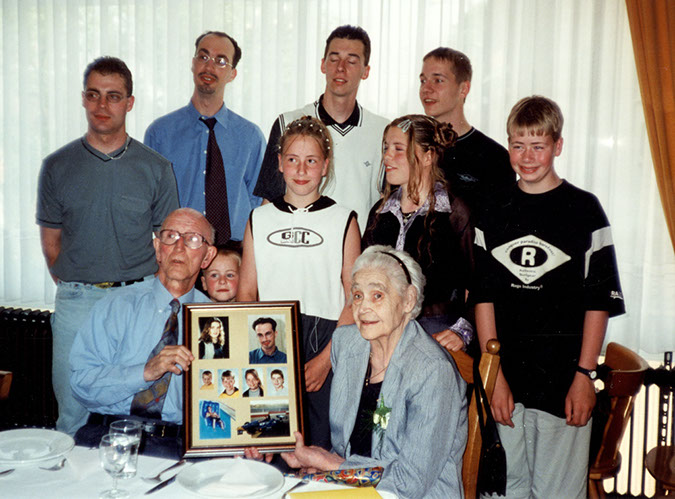 02%20005%2024%20Familiefoto%20-%20kleinkinderen
