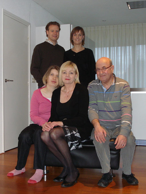 03%20290%2001%20Nellie,%20John,%20Lieke,%20Hans%20en%20Simone