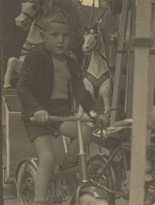 06%20301%2045%20Piet%20-%20Kermis