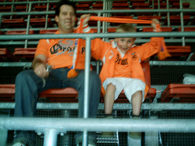 06%20361%2045%20fans%20van%20Holland