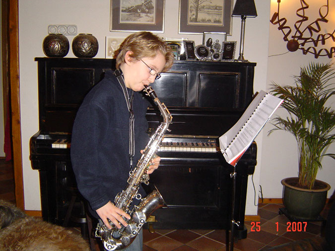07%20141%2047%20max%20en%20sax