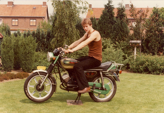 11%20208%2011%20Pierre%20-%201978