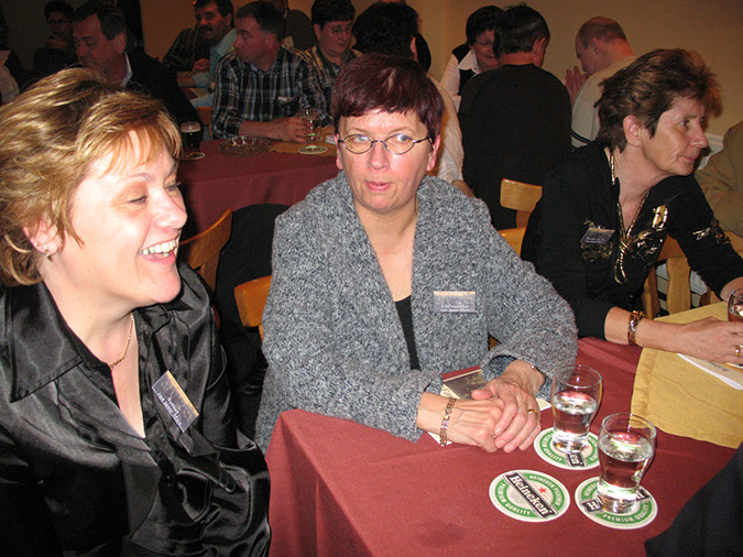 1%20008%20Nellian%20Ellie%20Hennie